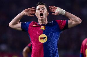 每體巴薩球員評分：萊萬、埃里克9分，阿勞霍、德容8分，孔德6分