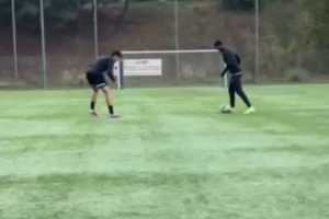 如何評價？拉什福德社媒曬穿襠過人視頻?