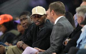 是誰在背后攪弄風云“防”住了勇士 他坑完奧拉迪波再坑庫明加？