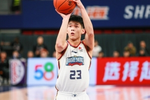 楊瀚森：什么時候約頓飯？林葳：休息或圣誕節時一起吃火鍋