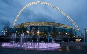 英媒：若阿森納決定擴(kuò)建酋長球場，可能臨時遷去溫布利球場