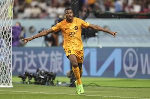 鄧弗里斯：金球獎排名并不重要，更像是對我整賽季出色表現的認可