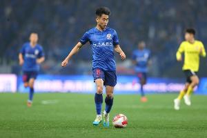 滬媒：路易斯、米內(nèi)羅開始恢復(fù)，戴偉浚、謝鵬飛加入申花合練