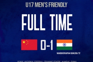 馬德興談國少：浮嶋敏首次啟用“雙高”戰術 輕敵被印度反擊破門