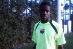 巴洛特利：我曾在巴薩青訓效力一個月，目前世界最佳球員是亞馬爾