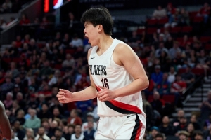 馬健：楊瀚森的根本問題在于體能  這導致他進攻對抗差防守移動慢