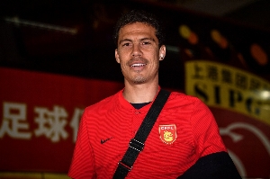 埃爾納內斯：中國球員拿高薪卻水平很低，我想指導但他們不屑于學