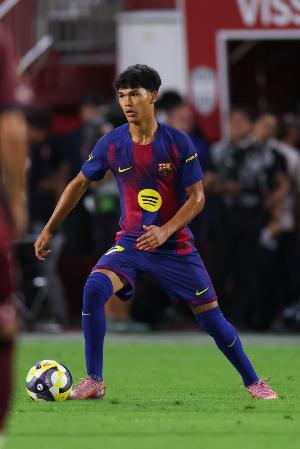 世體：對陣赫羅納，德羅、科亨、托倫茨等小將預計入選巴薩大名單