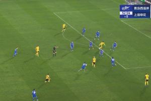 到底誰9人？上半場最后階段，9人西海岸連續(xù)圍攻11人申花