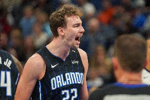 小瓦格納：會專門練習如何制造身體接觸 球隊打法現(xiàn)在很適合我