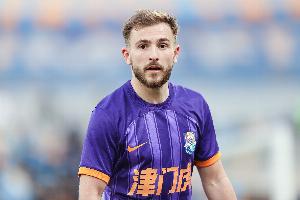 津媒：傷病嚴重影響阿代米的狀態，下賽季能否留隊打上大大問號