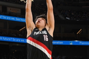 利拉德交代了你什么？楊瀚森：教了我一些經驗 大哥對我傾囊相授