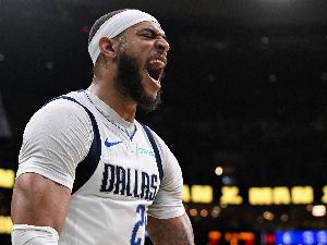 右腳踝扭傷！加福德今天將繼續(xù)缺陣對陣奇才比賽！