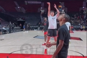 今天機會如何？小吧波特蘭現場直擊 楊瀚森賽前練習投射&籃下終結