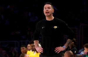 雷迪克：揭幕戰失利后外界存在過度反應 這并沒有影響我們的備戰