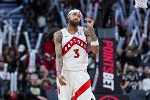 主攻手！英格拉姆半場10中5砍全隊最高14分外加3板 罰球4中3