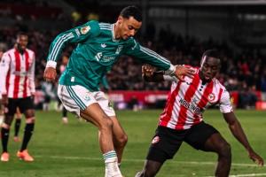 一瀉千里！5輪時利物浦積15分5分領跑，9輪后還是15分被曼聯(lián)反超