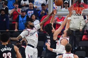 體壇記者：開拓者輪換基本定下了 瀚森常規(guī)就是第一節(jié)那幾分鐘