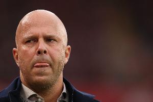 默森：阿諾德是利物浦破密集防守的關(guān)鍵 斯洛特自曝弱點(diǎn)令人擔(dān)憂