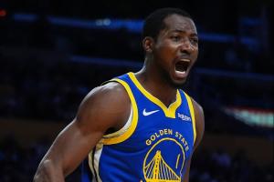 加哥我們錯了！庫明加14中9轟下25分10板 帶庫里躺贏！