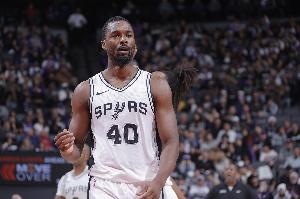 百發百中！哈里森-巴恩斯半場3投3中&三分2中2得8分4助 正負值+17