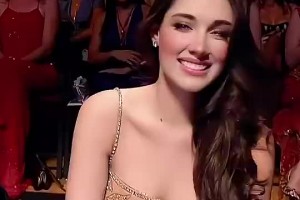 下賽季場邊觀戰？霍福德美嬌妻在一眾環球小姐中顏值照樣出眾??