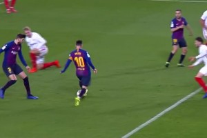 臨近比賽結束，巴薩的耐心傳遞，讓塞維利亞束手無策