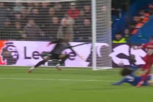 國外球迷：這球薩拉赫都不進！維爾茨受到了不公平的批評??