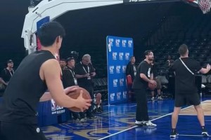 期待明晚能上！網友現場看曾凡博的投籃訓練 底角三分接連命中~