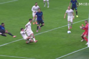 神了！國米攻勢如潮連續(xù)射門！德赫亞神勇?lián)涑觯? >
                                        </div>
                                    </div>
                                                                        <div   id=