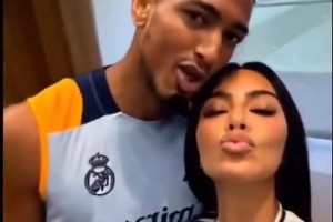 人工智能有多可怕！網上瘋傳的AI合成貝林厄姆親吻卡戴珊假視頻