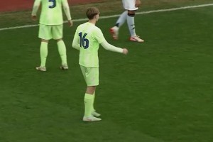 巴薩19歲中場新星馬克斯集錦，弗里克希望他填補佩德里空缺