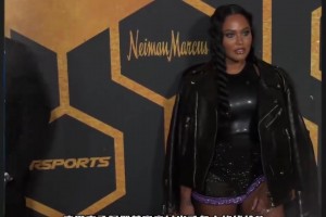 被群嘲！阿耶莎去年調侃：一開始不想結婚，克制了想綠庫里欲望！